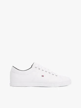 Sneaker in pelle con bandiera