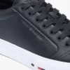 Sneaker in pelle vulcanizzata Sneaker in pelle vulcanizzata