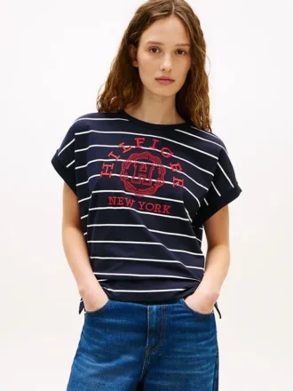 T-shirt a righe con logo ad arco e maniche a pipistrello