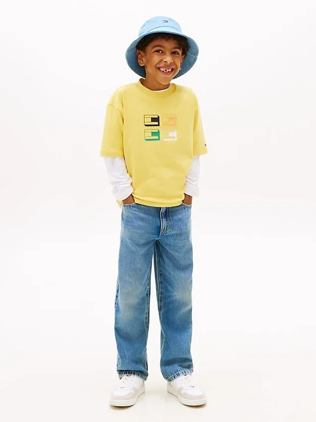 T-shirt con grafica 3D del logo per bambini T-shirt con grafica 3D del logo per bambini