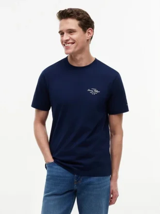 T-shirt con grafica nautica sul retro