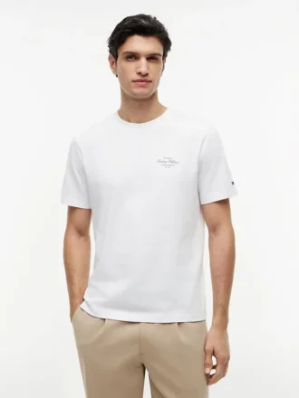 T-shirt con grafica nautica sul retro