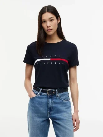 T-shirt con logo a strisce e bandiera ricamato