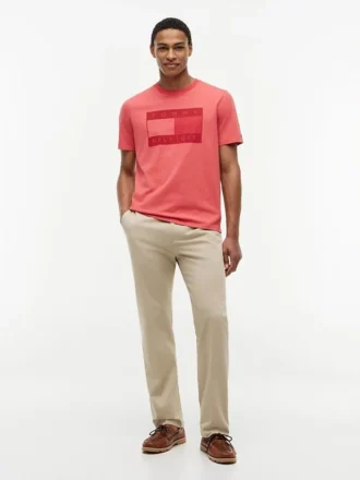 T-shirt con logo bandiera tono su tono