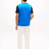 T-shirt con maniche a contrasto e logo bandiera
