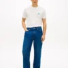 T-shirt con monogramma ricamato T-shirt con monogramma ricamato