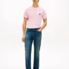 T-shirt con monogramma ricamato T-shirt con monogramma ricamato