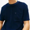 T-shirt con tasca in spugna T-shirt con tasca in spugna
