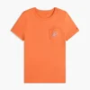T-shirt con taschino e monogramma in stile calligrafico T-shirt con taschino e monogramma in stile calligrafico