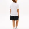 T-shirt da bambina con logo a forma di cuore in paillettes T-shirt da bambina con logo a forma di cuore in paillettes