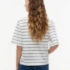 T-shirt dal taglio morbido con scritta ricamata T-shirt dal taglio morbido con scritta ricamata