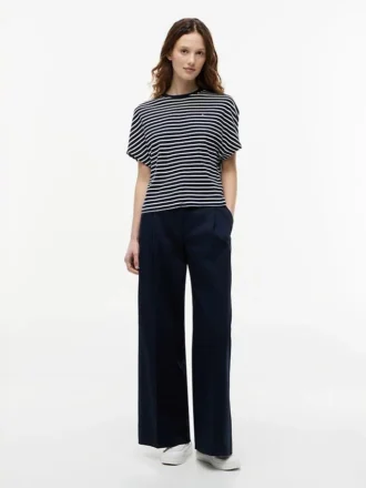 T-shirt girocollo con maniche a pipistrello