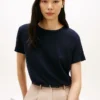T-shirt girocollo in misto lino T-shirt girocollo in misto lino