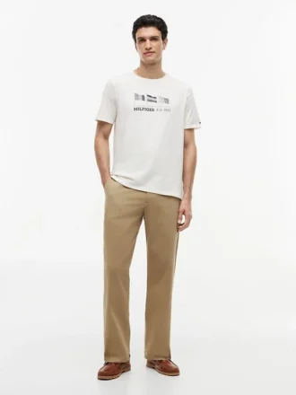T-shirt Hilfiger con logo multi-bandiera