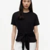 T-shirt in cotone fiammato con nodo sul davanti T-shirt in cotone fiammato con nodo sul davanti