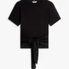 T-shirt in cotone fiammato con nodo sul davanti T-shirt in cotone fiammato con nodo sul davanti