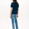 T-shirt in cotone interlock con bottoni dorati T-shirt in cotone interlock con bottoni dorati