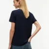 T-shirt in jersey leggero dal taglio classico T-shirt in jersey leggero dal taglio classico
