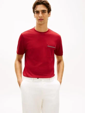 T-shirt in piqué con taschino a righe