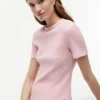 T-shirt leggera a costine T-shirt leggera a costine