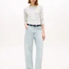 T-shirt leggera con scollo a barchetta T-shirt leggera con scollo a barchetta
