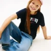 T-shirt multicolore con logo Hilfiger per bambini T-shirt multicolore con logo Hilfiger per bambini