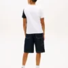 T-shirt per bambini con logo a blocchi di colore verticali T-shirt per bambini con logo a blocchi di colore verticali