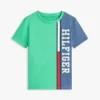 T-shirt per bambini con logo a blocchi di colore verticali T-shirt per bambini con logo a blocchi di colore verticali
