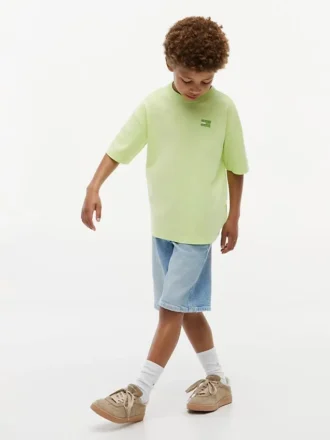T-shirt per bambini con logo bandiera tono su tono
