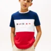 T-shirt per bambini con logo multibandiera a blocchi di colore T-shirt per bambini con logo multibandiera a blocchi di colore