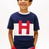 T-shirt per bambini con logo nautico a blocchi di colore T-shirt per bambini con logo nautico a blocchi di colore