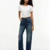 T-shirt slim fit a girocollo in punto traforato T-shirt slim fit a girocollo in punto traforato