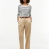 T-shirt slim fit con scollo a barchetta T-shirt slim fit con scollo a barchetta
