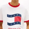 T-shirt Tommy Jeans con bordo a righe e bandiera ondulata