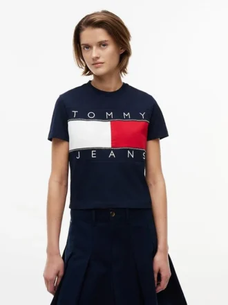 T-shirt Tommy Jeans con grande logo bandiera