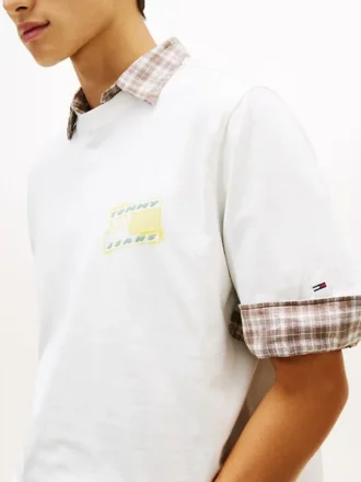 T-shirt Tommy Jeans con logo a bolle verniciato a spruzzo