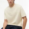 T-shirt Tommy Jeans con logo effetto consumato T-shirt Tommy Jeans con logo effetto consumato