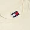 T-shirt Tommy Jeans con logo effetto consumato T-shirt Tommy Jeans con logo effetto consumato