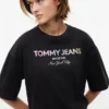 T-shirt Tommy Jeans con logo in cristallo T-shirt Tommy Jeans con logo in cristallo