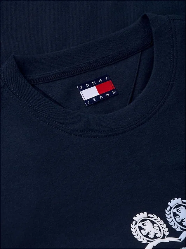 T-shirt Tommy Jeans con logo Multi-Crest T-shirt Tommy Jeans con logo Multi-Crest