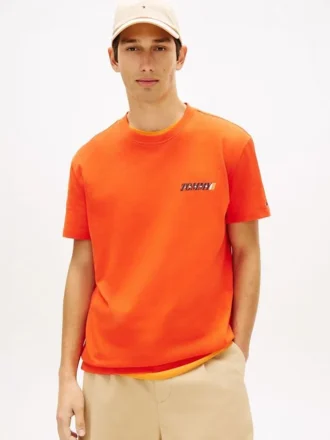 T-shirt Tommy Jeans con logo sul retro