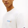 T-shirt Tommy Jeans con logo sul retro T-shirt Tommy Jeans con logo sul retro