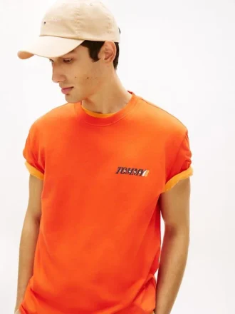T-shirt Tommy Jeans con logo sul retro