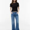 T-shirt Tommy Jeans slim fit con arricciature T-shirt Tommy Jeans slim fit con arricciature