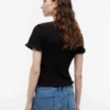 T-shirt Tommy Jeans slim fit con arricciature T-shirt Tommy Jeans slim fit con arricciature