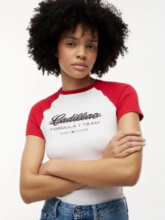 T-shirt Tommy x Cadillac F1® Team con maniche raglan