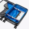 Valigia rigida con ruote da 21″ a blocchi di colore Valigia rigida con ruote da 21″ a blocchi di colore